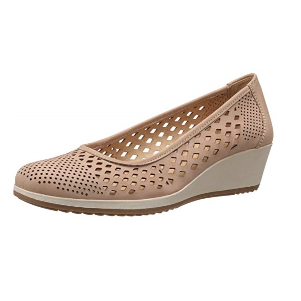 LAST CHANCE Naturalizer Women's Brelynn Wedge Pump